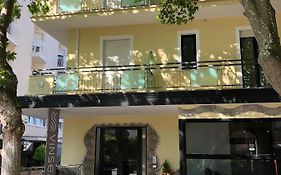 Vinsea Hotel